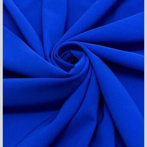 NWT. 10 yardas.Royal Blue Fabric ,elastic fabric  two directions.60 inches wide.